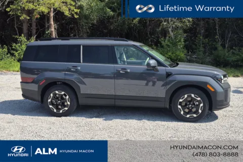 More photos of 2027 Hyundai Santa Fe SEL at ALM Hyundai Macon, GA
