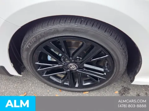 Another view of 2025 Toyota Camry SE for sale in Macon, GA at ALM Hyundai Macon