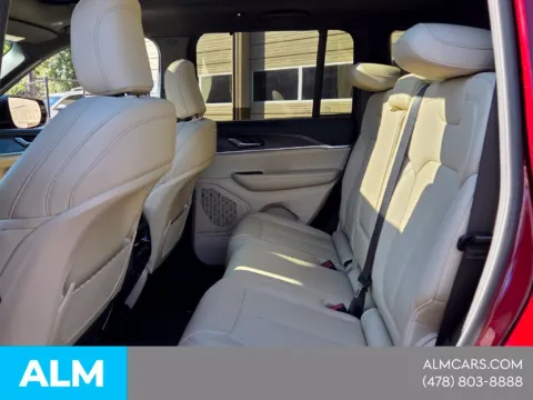 More photos of 2025 Jeep Grand Cherokee Limited at ALM Hyundai Macon, GA