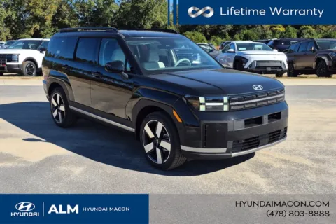 More photos of 2027 Hyundai Santa Fe Limited at ALM Hyundai Macon, GA