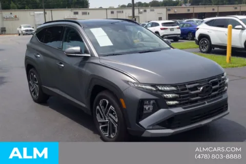 Another view of 2025 Hyundai Tucson Limited for sale in Macon, GA at ALM Hyundai Macon