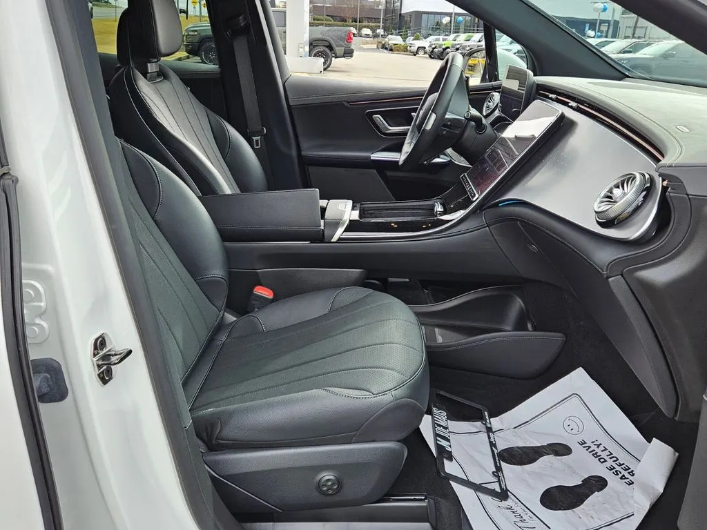 2024 Mercedes-Benz EQE SUV Base - Photo 14