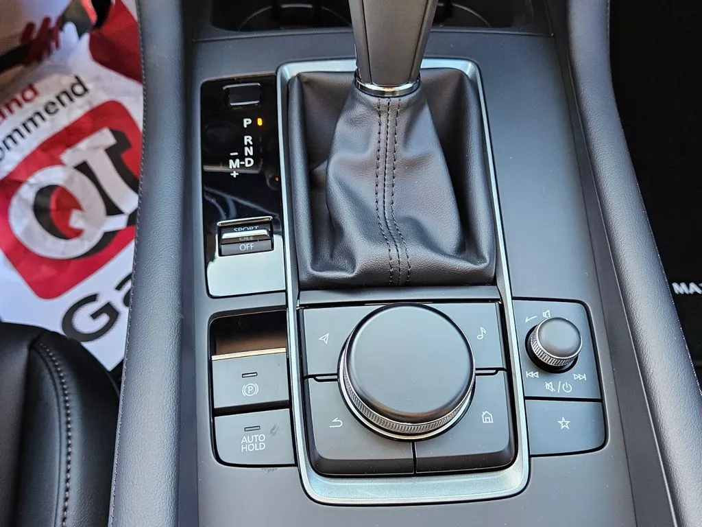 2026 Mazda Mazda3 Select Sport - Photo 18