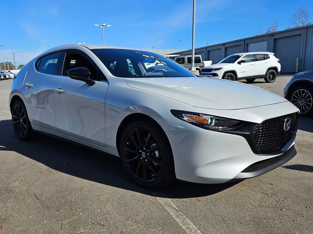 2026 Mazda CX-3 Sport's photo