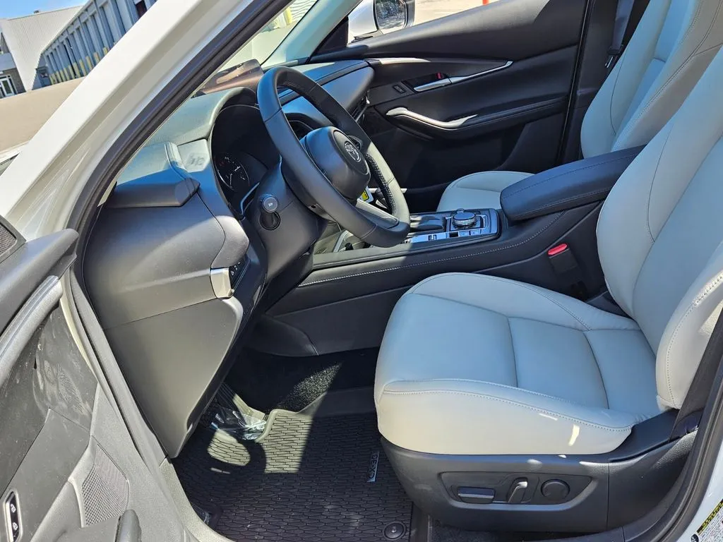 2026 Mazda CX-30 Preferred - Photo 6