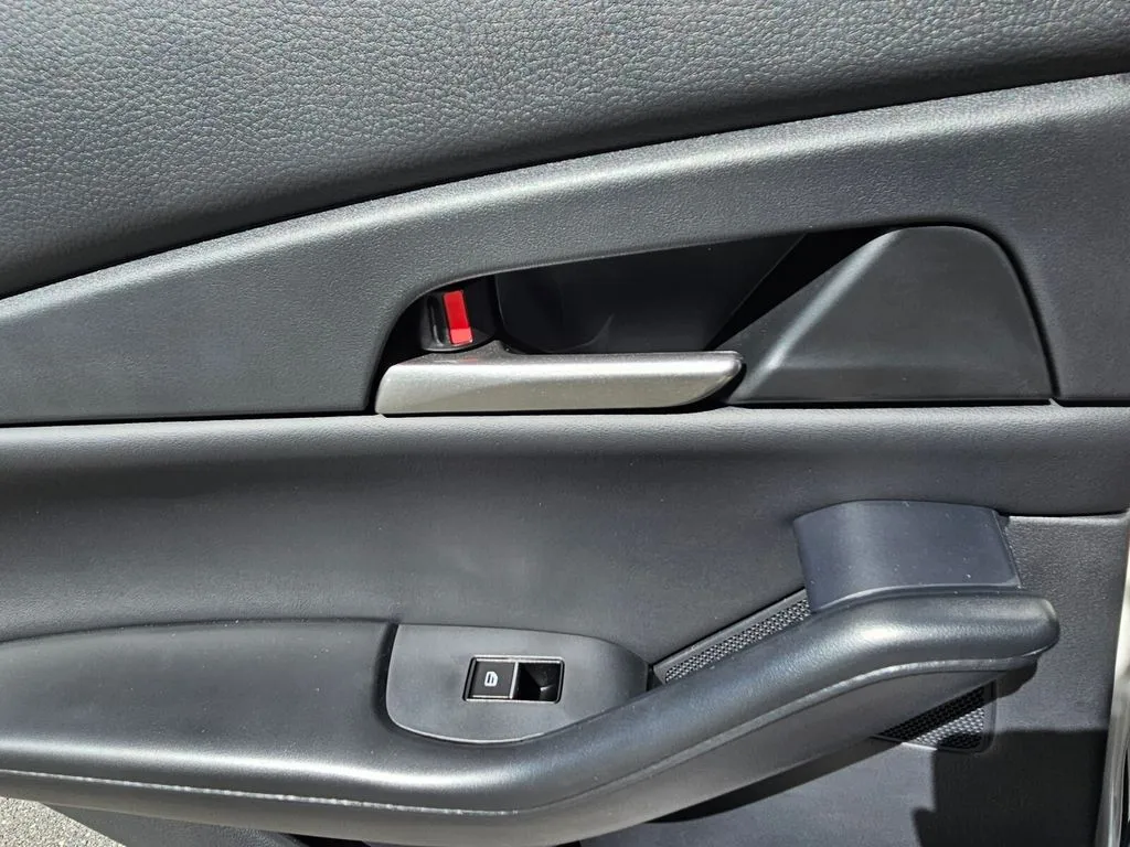 2026 Mazda CX-30 Preferred - Photo 10