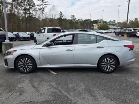 Photos of 2024 Nissan Altima 2.5 SV for sale in Macon, GA at ALM Mazda Macon