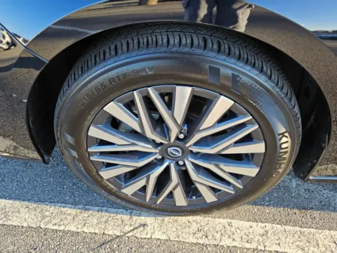 More photos of 2024 Nissan Altima 2.5 SV at ALM Mazda Macon, GA