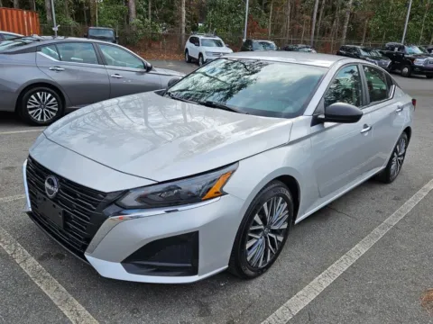 Another view of 2024 Nissan Altima 2.5 SV for sale in Macon, GA at ALM Mazda Macon