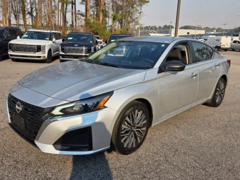 Another view of 2024 Nissan Altima 2.5 SV for sale in Macon, GA at ALM Mazda Macon