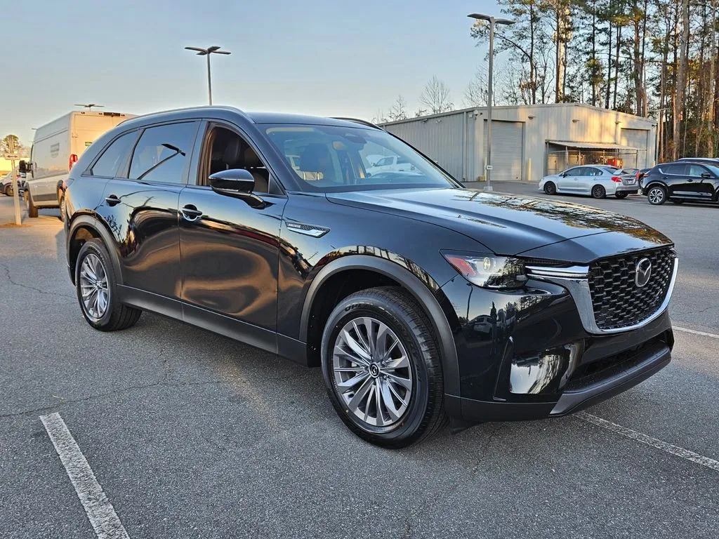 2026 Mazda CX-90 Turbo Select Package's photo