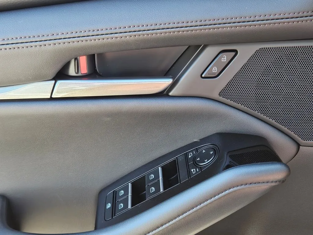 2026 Mazda Mazda3 Preferred - Photo 26