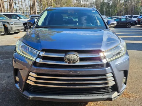 Photos of 2017 Toyota Highlander Limited for sale in Macon, GA at ALM Mazda Macon