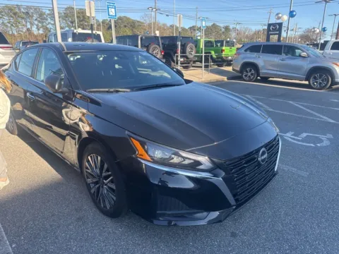 Another view of 2025 Nissan Altima 2.5 SV for sale in Macon, GA at ALM Mazda Macon