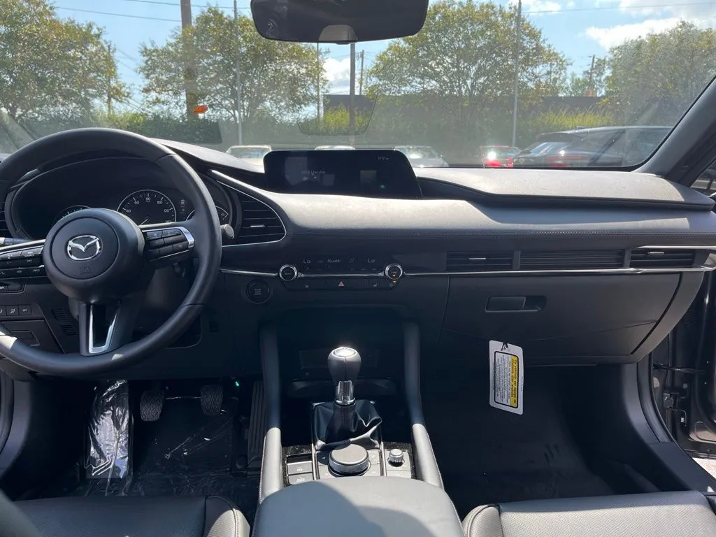 2026 Mazda Mazda3 Premium - Photo 26