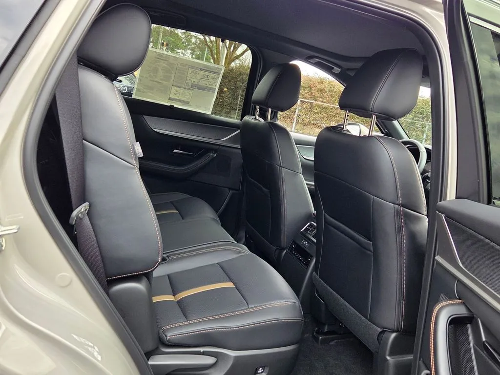 2026 Mazda CX-90 Premium Plus Package - Photo 14
