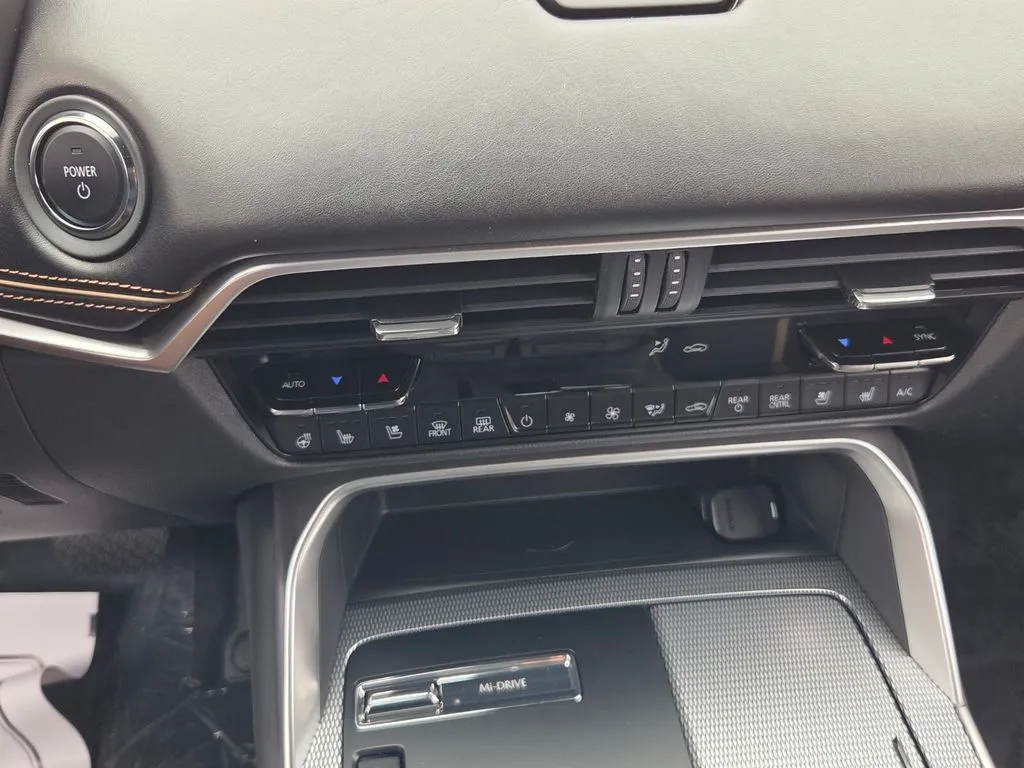 2026 Mazda CX-90 Premium Plus Package - Photo 19
