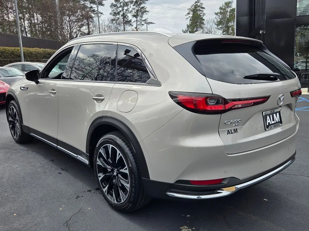 2026 Mazda CX-90 Premium Plus Package - Photo 10