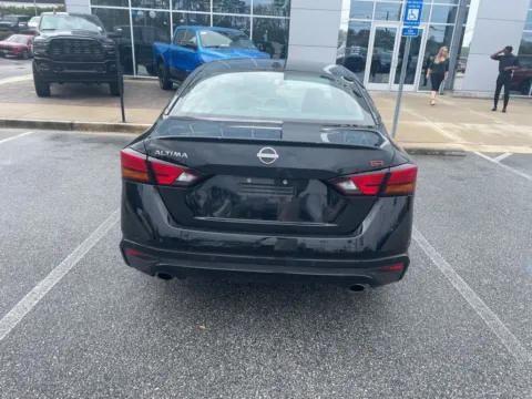 More photos of 2025 Nissan Altima 2.5 SR at ALM Mazda Macon, GA