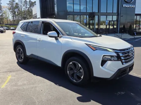 White 2025 Nissan Rogue SV for sale in Macon, GA