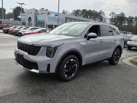 Another view of 2025 Kia Sorento S for sale in Macon, GA at ALM Mazda Macon