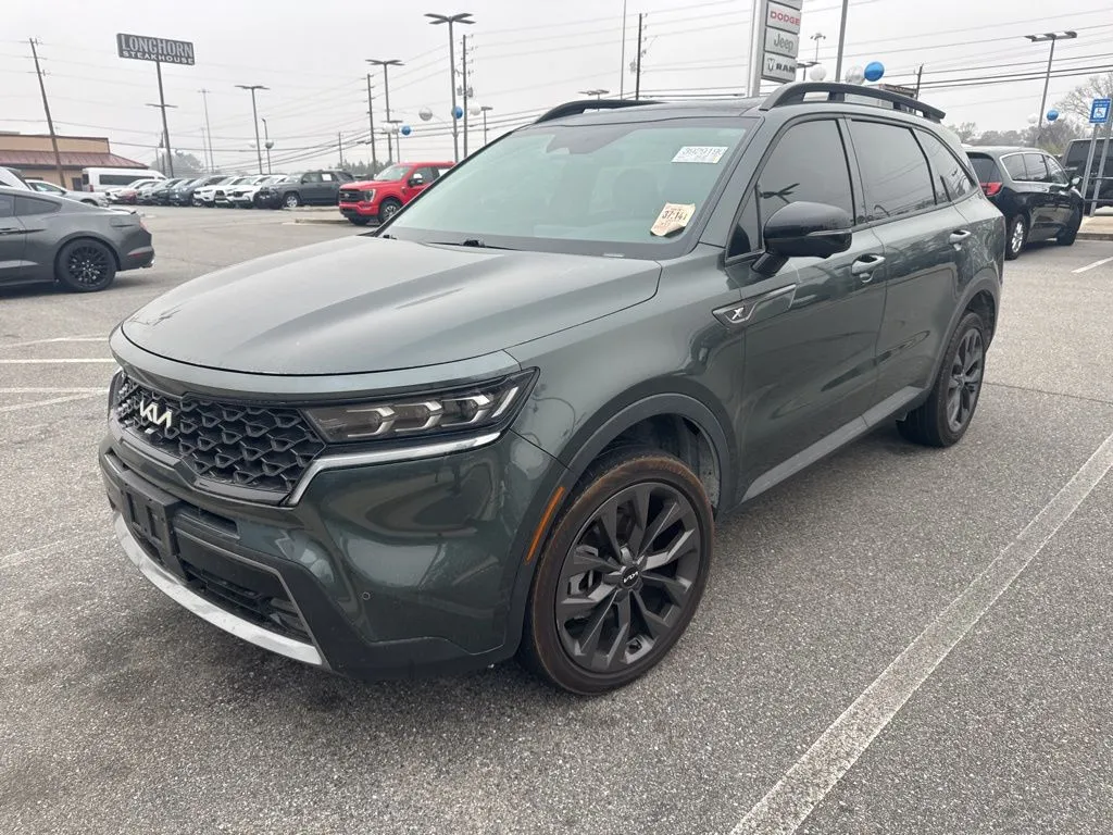Green 2022 Kia Sorento X-Line SX Prestige for sale in Macon, GA