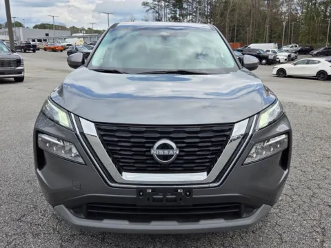 Photos of 2022 Nissan Rogue SV for sale in Macon, GA at ALM Mazda Macon
