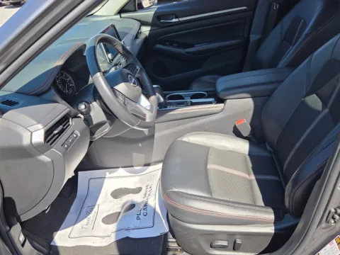 More photos of 2025 Nissan Altima 2.5 SR at ALM Mazda Macon, GA