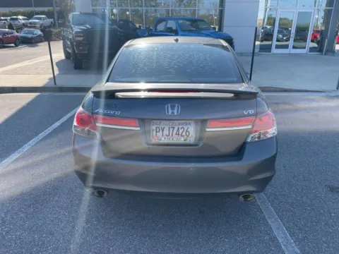 More photos of 2011 Honda Accord EX-L at ALM Mazda Macon, GA