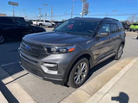 Gray 2023 Ford Explorer XLT for sale in Macon, GA