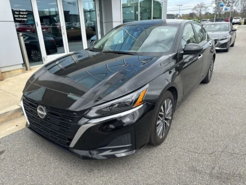 Black 2025 Nissan Altima 2.5 SV for sale in Macon, GA