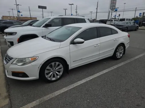 White 2010 Volkswagen CC Sport for sale in Macon, GA