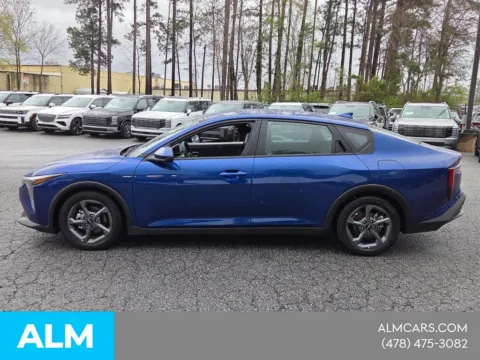 More photos of 2025 Kia K4 LXS at ALM Mazda Macon, GA