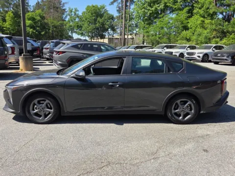 More photos of 2025 Kia K4 LXS at ALM Mazda Macon, GA