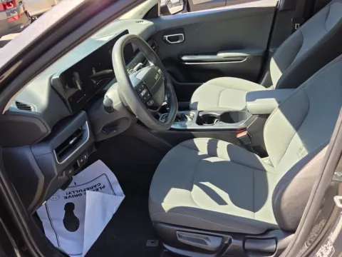 More photos of 2025 Kia K4 LXS at ALM Mazda Macon, GA