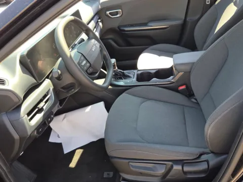 More photos of 2025 Kia K4 LXS at ALM Mazda Macon, GA