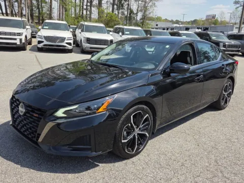 Another view of 2025 Nissan Altima 2.5 SR for sale in Macon, GA at ALM Mazda Macon