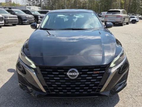 Photos of 2025 Nissan Altima 2.5 SR for sale in Macon, GA at ALM Mazda Macon