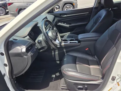 More photos of 2025 Nissan Altima 2.5 SR at ALM Mazda Macon, GA