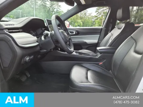 More photos of 2025 Jeep Compass Limited at ALM Mazda Macon, GA