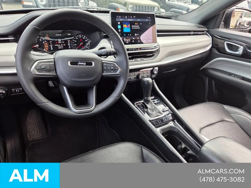 2025 Jeep Compass Limited - Photo 7