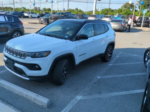White 2025 Jeep Compass Limited for sale in Macon, GA