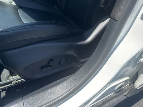 Photos of 2025 Jeep Compass Limited for sale in Macon, GA at ALM Mazda Macon