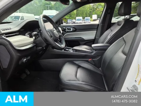 More photos of 2025 Jeep Compass Limited at ALM Mazda Macon, GA