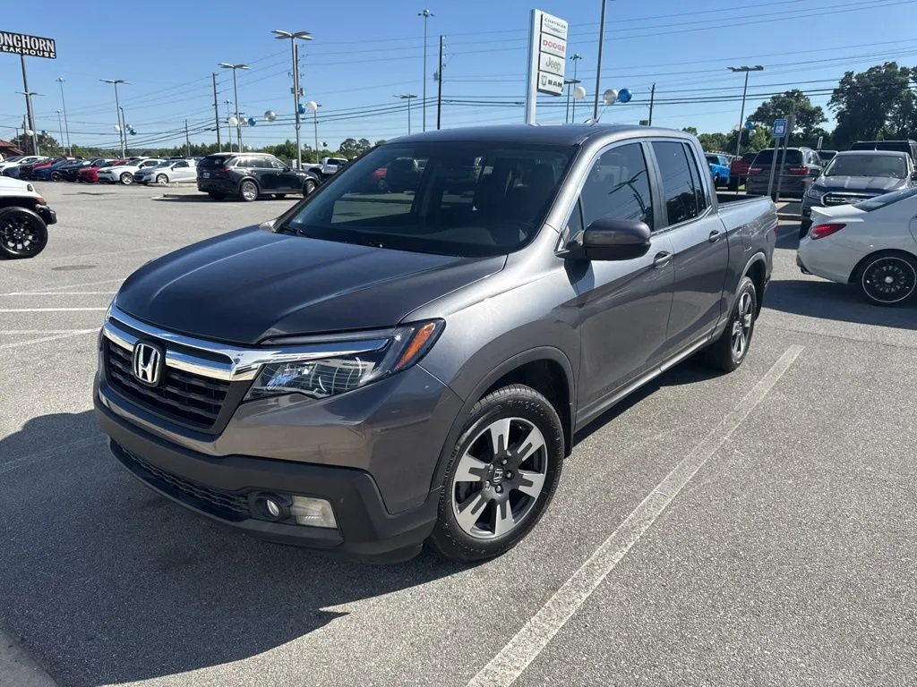 2017 Honda Ridgeline RTL's photo