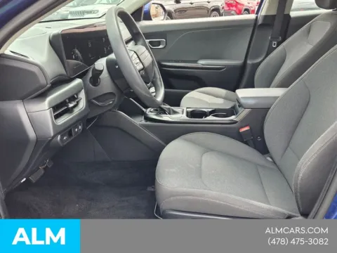 More photos of 2025 Kia K4 LXS at ALM Mazda Macon, GA