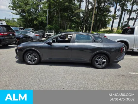 More photos of 2025 Kia K4 LXS at ALM Mazda Macon, GA
