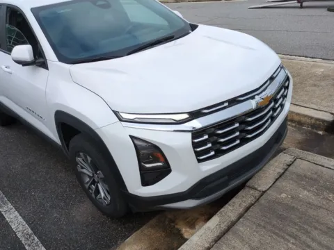 Photos of 2025 Chevrolet Equinox LT for sale in Macon, GA at ALM Mazda Macon