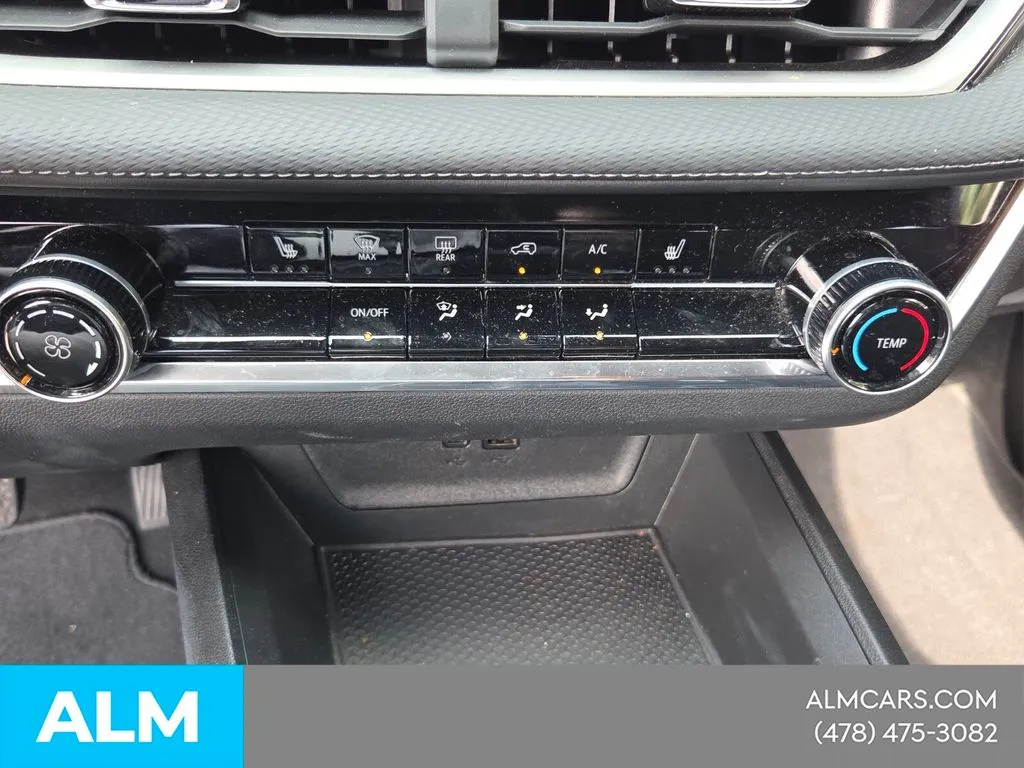 2025 Chevrolet Equinox LT - Photo 19