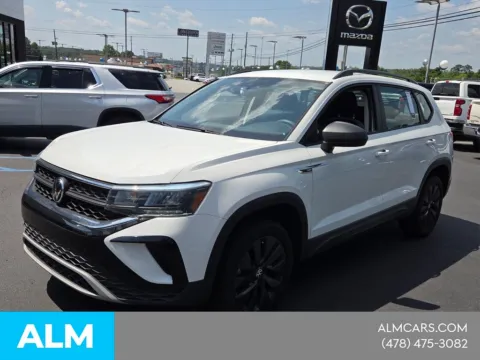 More photos of 2022 Volkswagen Taos 1.5T S at ALM Mazda Macon, GA